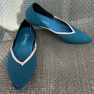 Vivaia Vienna Teal/Peach Knit Flats